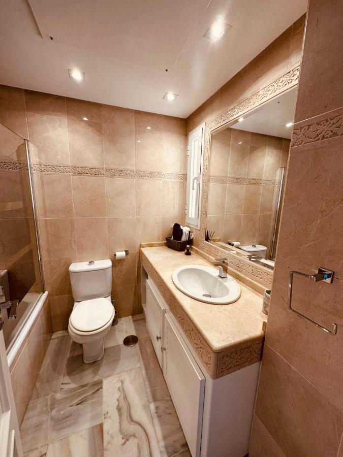 Apartamento En Puerto Marina Benalmádena