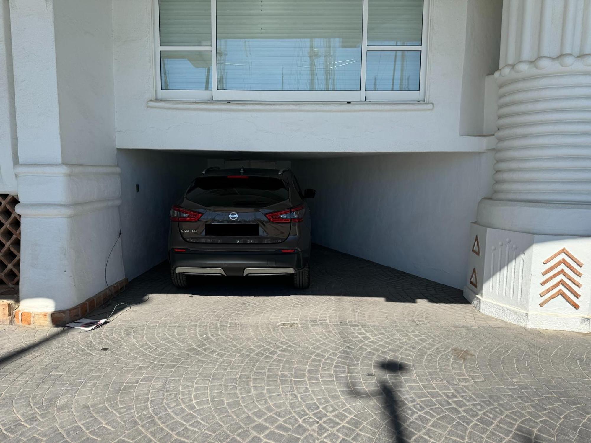 Apartamento En Puerto Marina Apartamento *